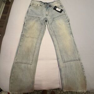 Men's Relaxed Fit Light Wash Jeans